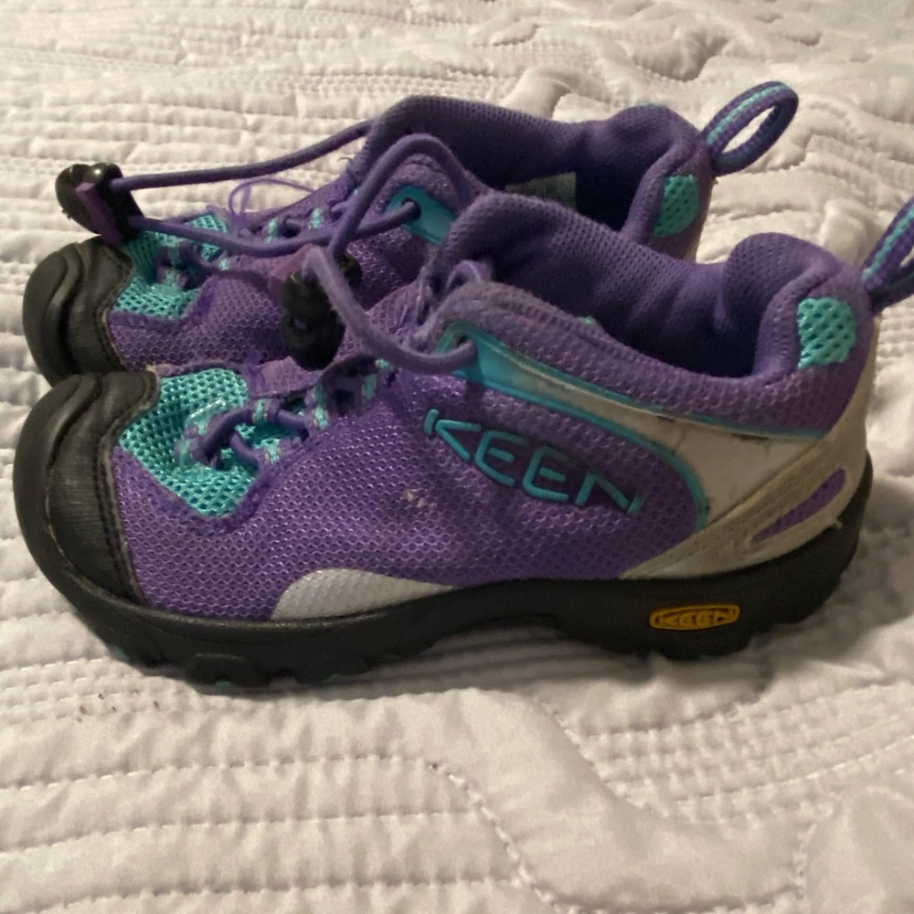Keen girls hikers